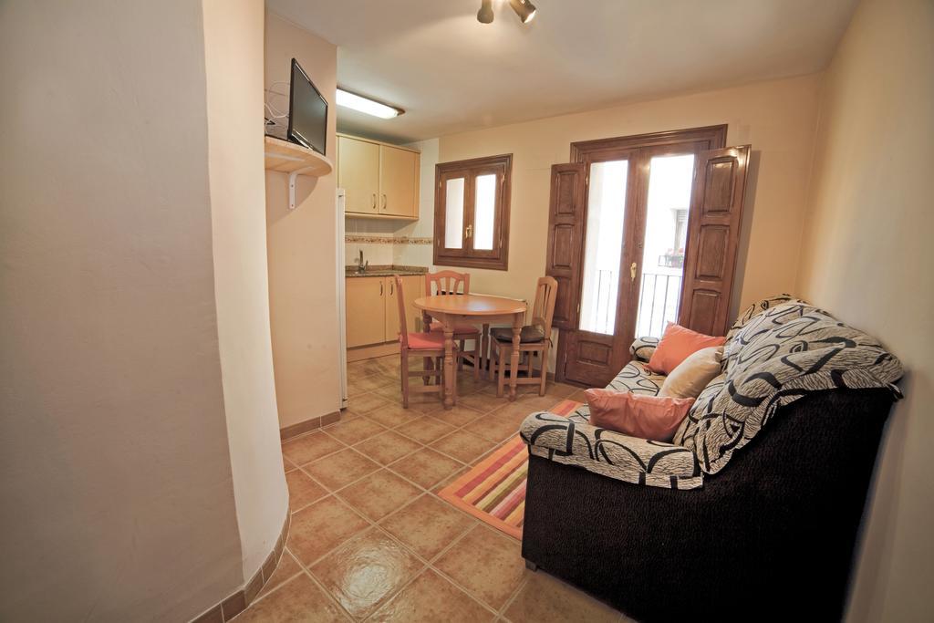 Apartamentos Prades Morella Pokoj fotografie